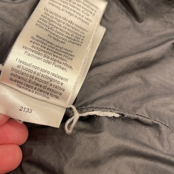 Mountain Hardwear Primaloft  Jacket Men's  Full Zip Size XL - Picture 12 of 14